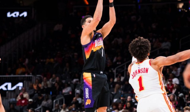 hth华体育注册-太阳不敌老鹰，3连胜被终结！布克31分伤退，格林刚复出再次受伤|三分球|德雷蒙德·格林|菲尼克斯太阳队|洛杉矶湖人队|明尼苏达森林狼队_新浪体育_新浪新闻