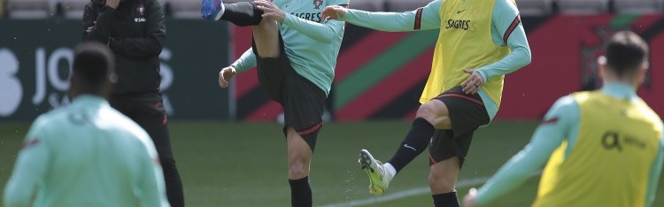 华体会一键直达-佩佩：贝利和马拉多纳曾在墨西哥问鼎世界杯，希望下一个是C罗