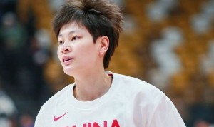 杨力维：希望在各大赛上有贡献 就是干 不能吃老本 要以训练为生